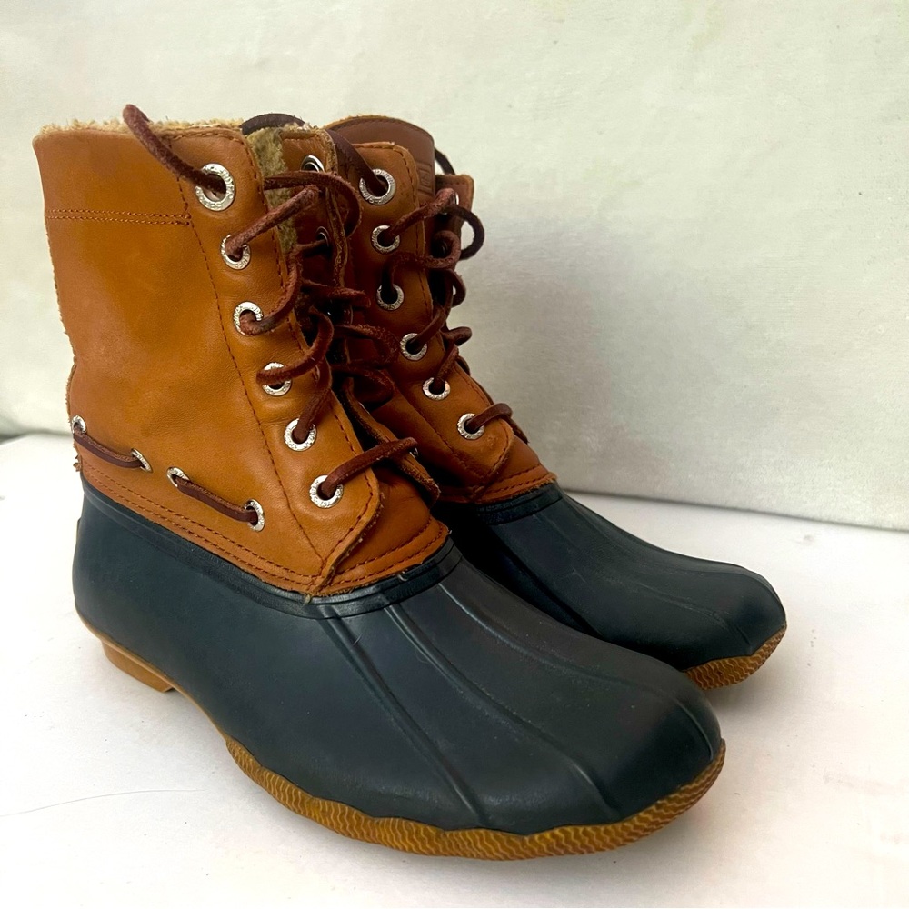 Sperry Top Sider Waterproof Duck Boots, Size 6 - Picture 2 of 6